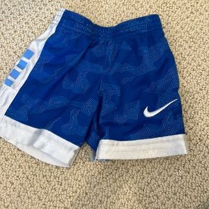 Toddler boys Nike Dry fit shorts 2T